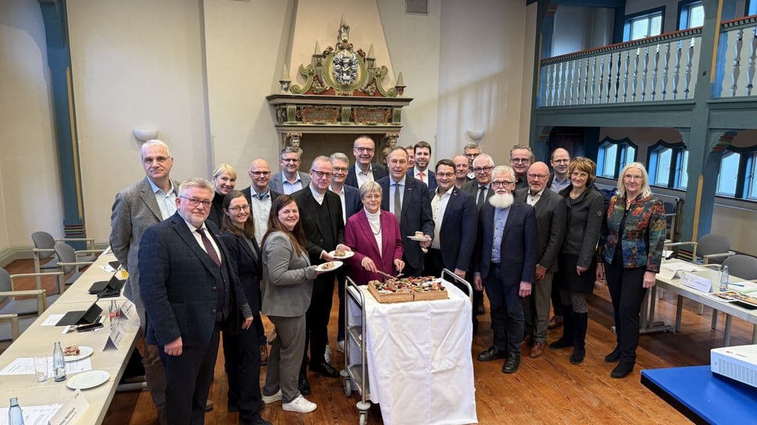 Der Besprechungskreis Kirche-Handwerk hat sich 2026 in der Handwerkskammer Braunschweig-Lüneburg-Stade getroffen.