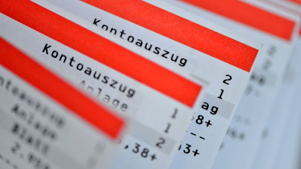 Betriebsprüfer dürfen Kontoauszüge von der Bank anfordern, wenn ein Steuerpflichtiger die Auszüge nicht selbst vorlegt.