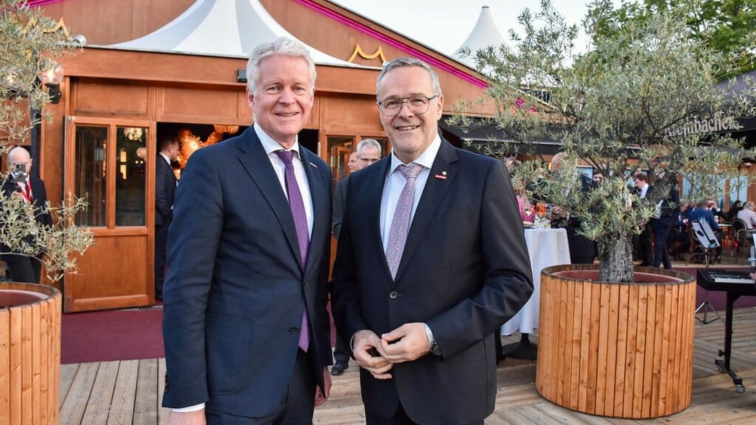 Die Gastgeber: Holger Schwannecke, ZDH- Generalsekretär und Jörg Dittrich, ZDH-Präsident (v.l.)