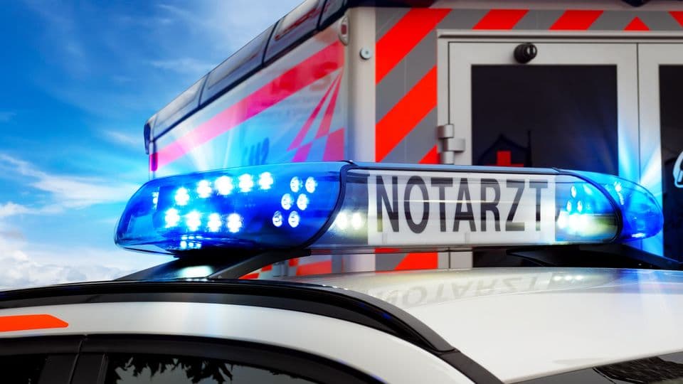 Bei einem Unfall durch die Verletzung der Verkehrssicherungspflichten schützt Sie als Handwerker keine Haftungsfreistellung von Strafverfolgung und Schadensersatz.