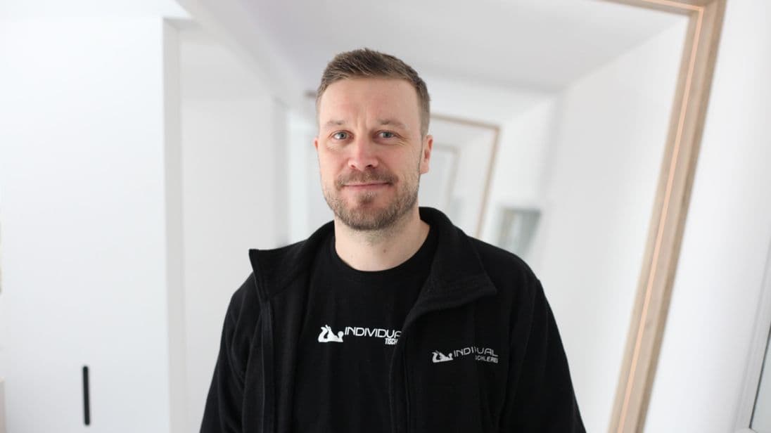 Benny Schöps Tischlermeister und Inhaber der Tischlerei Individual.