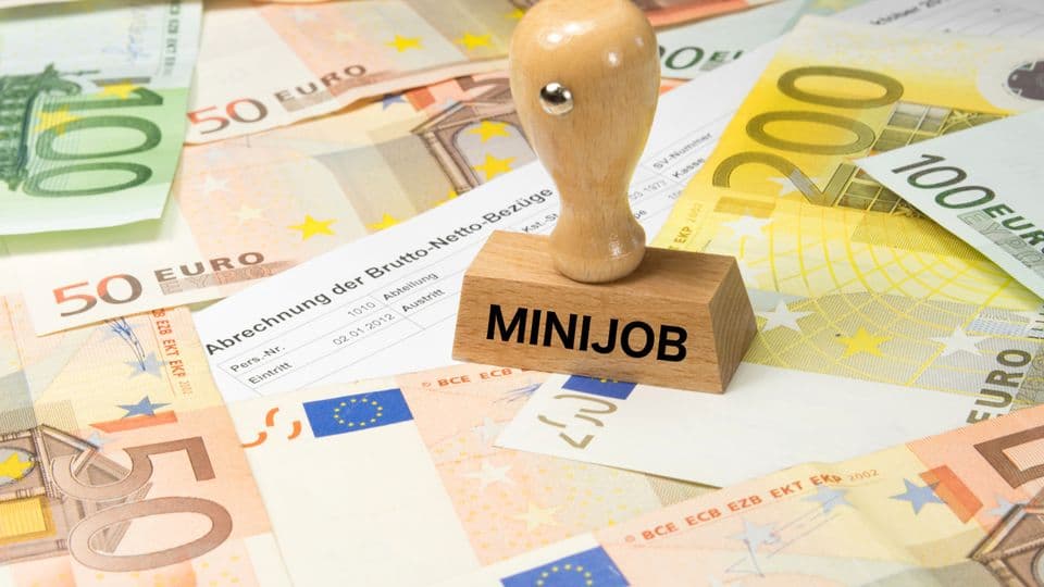 Hauptbeschäftigung plus Minijob: Beschäftigte können die Inflationsprämie laut Minijob-Zentrale mehrfach von verschiedenen Arbeitgebern erhalten.