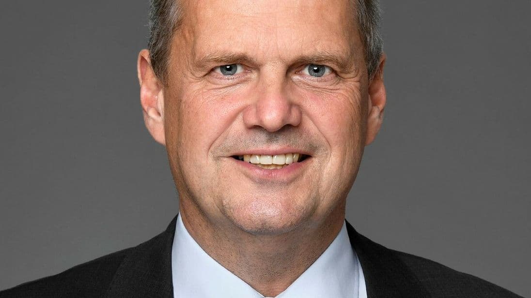 Guentzler, Fritz, CDU/CSU, MdB.

Bundestagsabgeordneter, Abgeordneter.

