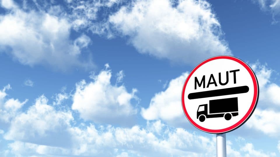 verkehrsschild maut auf weißem hintergrund - 3d illustration