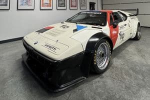 BMW M1 Procar nach Kollision bei einem Oldtimer-Rennen