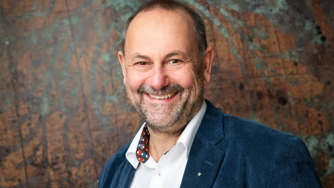 Potträt Peter Gillhaus