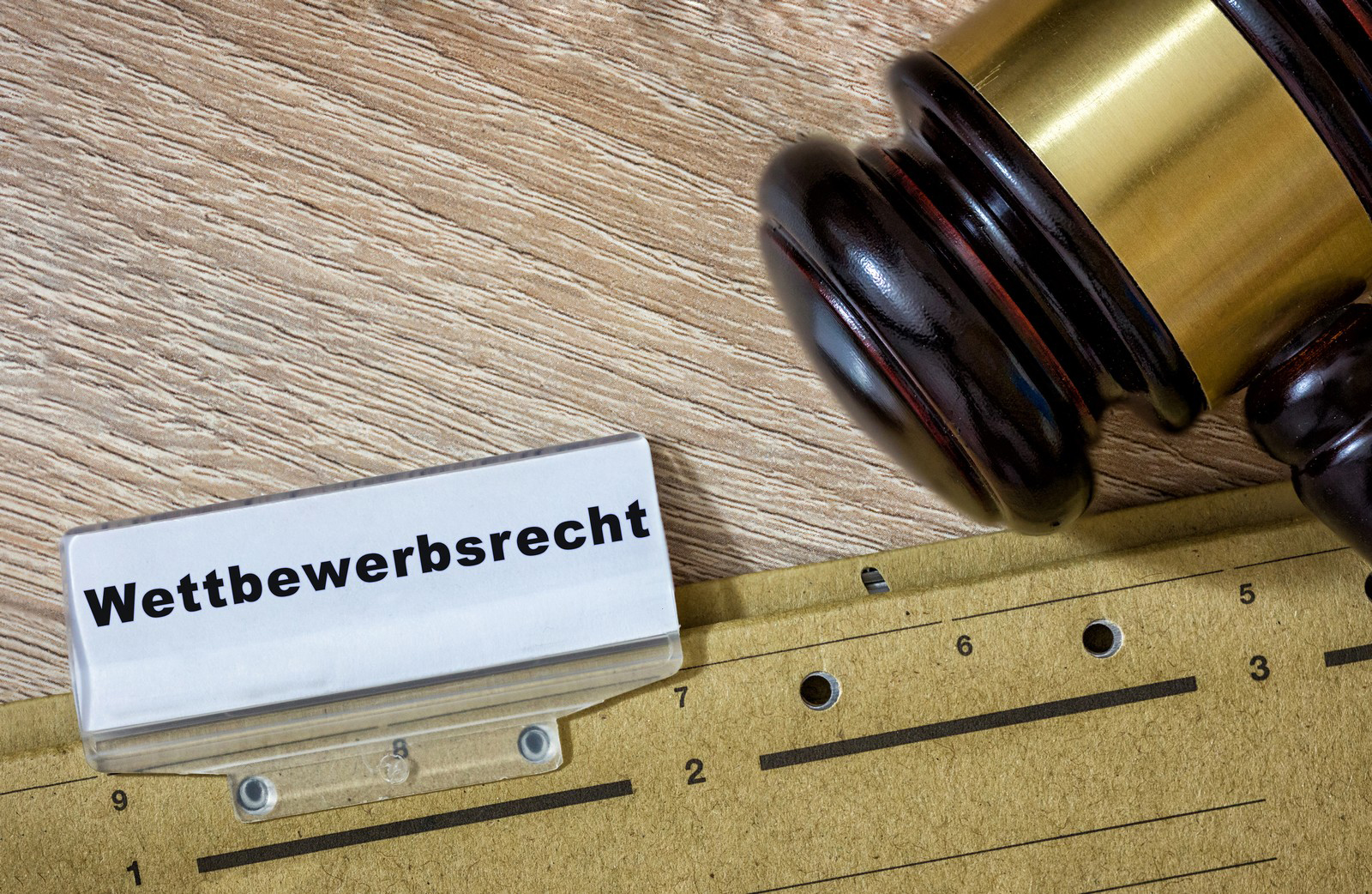 Nach Einschätzung der Richter am Landgericht Würzburg können DSGVO-Verstöße auch wettbewerbsrechtlich abgemahnt werden.