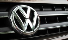 Aufgrund der Diesel-Affäre muss VW in Deutschland 2,6 Millionen Fahrzeuge nachrüsten. 