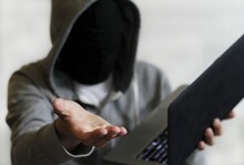 Mit einem Schreiben, das Unternehmen per Kontaktformular gesendet werden, versuchen Cyberkriminelle derzeit Geld von Unternehmen zu erpressen. 